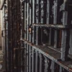 Более 1 000 человек заключены в тюрьме на севере