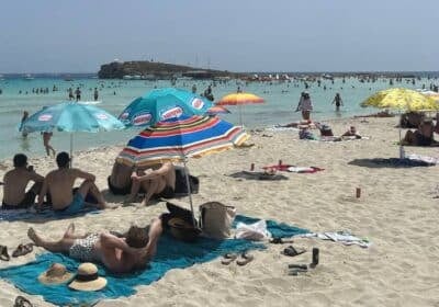 Курион и Лимасол переняли модель Айя-Напы по управлению пляжами
